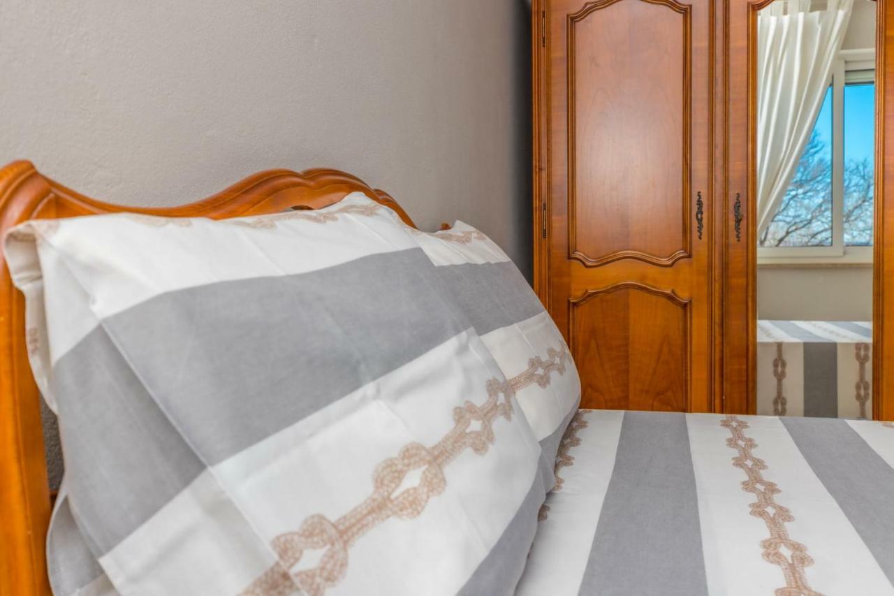 Apartments Adriatic 2 Crikvenica Bagian luar foto