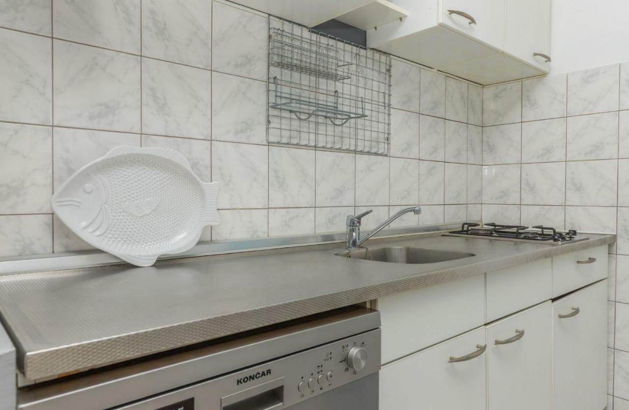 Apartments Adriatic 2 Crikvenica Bagian luar foto