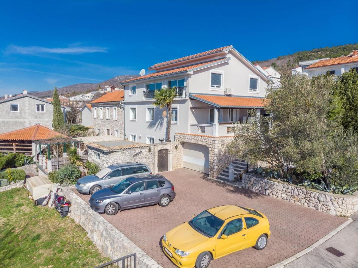 Apartments Adriatic 2 Crikvenica Bagian luar foto